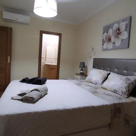 2 Bedroom With Pool In Ferienhaus *